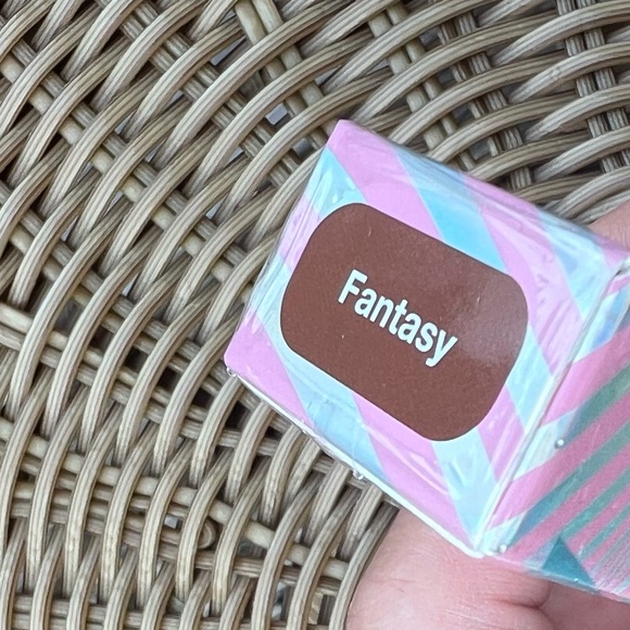 ToyFactory CliqueStick Eye Shadow Crayon in Fantasy - Picture 2 of 6